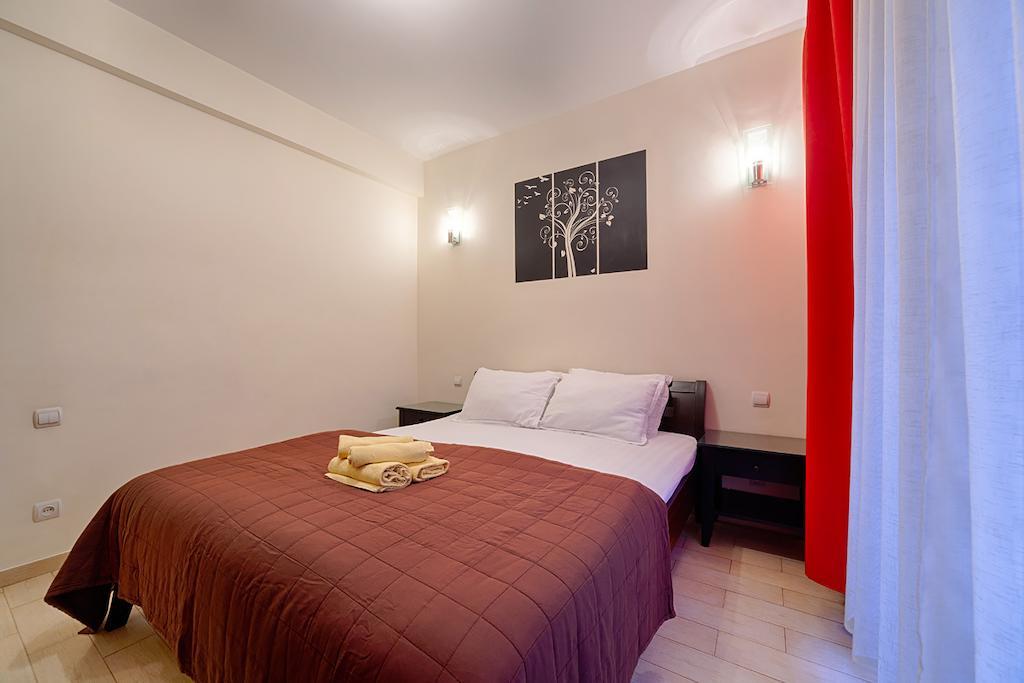 Eastcomfort Kogalniceanu Square Bucharest Room photo